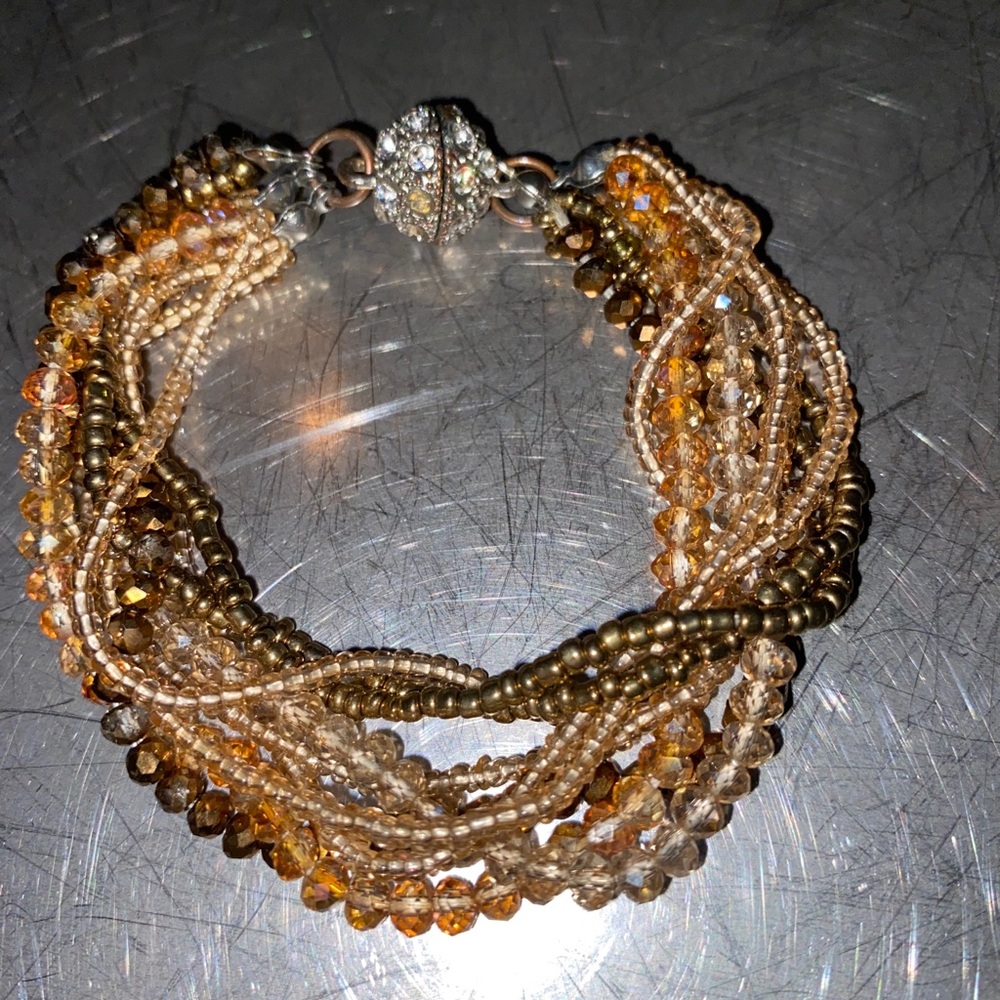 Beaded bracelet